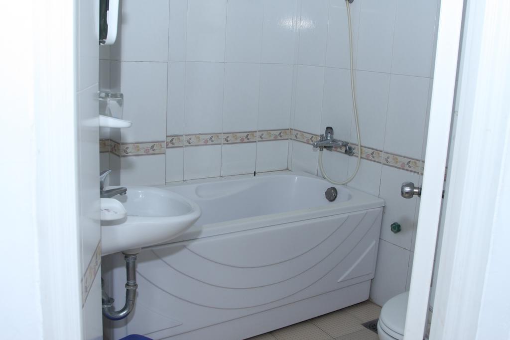Hoang Cuong Hotel Hanoi Zewnętrze zdjęcie
